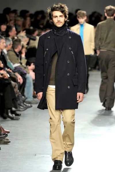 Look 23